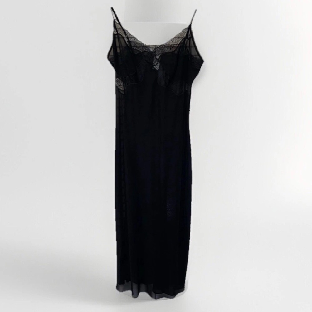 Vanity Fair Slip M  Black Silky Lacy Knee Length Lingerie Nightgown Sexy Vintage